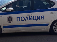 Полицията се зае с една от изгорелите във Великотърновска област коли
