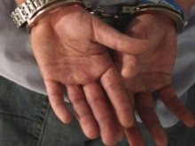 Обвиниха и задържаха 15-годишен младеж за грабеж в София