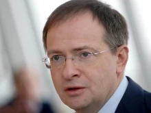 Медински: Русия е предложила дата за среща с Украйна