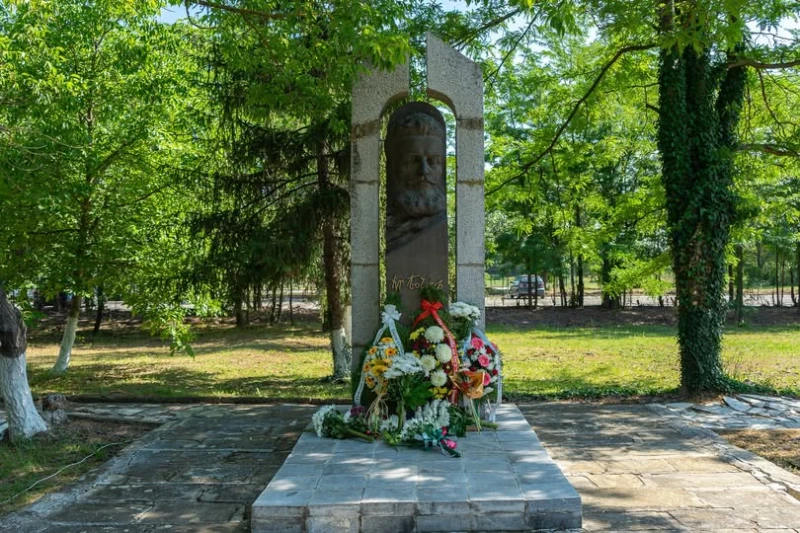 Община Ямбол организира общоградско поклонение за Деня на Ботев
