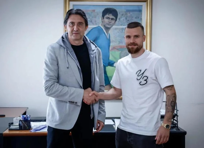 Първият голям трансфер в Първа лига е факт