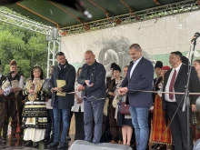 Тъпанджии, кукери и гайдари поставиха началото на Националния събор на овцевъдите