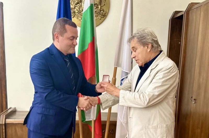 Русенски музикант беше отличен със златна значка