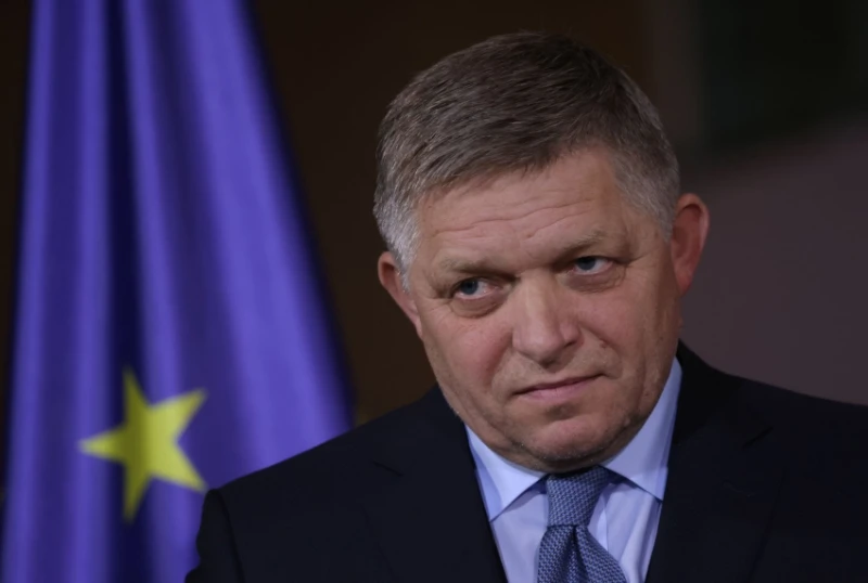 Фицо атакува съдия, който осъди управителя на централната банка по дело за корупция