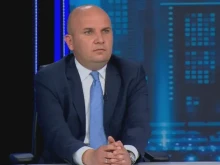 Илхан Кючюк: Доста митологизирана е тази история, че Ахмед Доган винаги е казвал на членовете на ръководството какво да правят