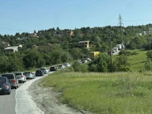 Магистрала "Тракия" от Вакарел до София е затворена, задръстването по обхода е ужасно!