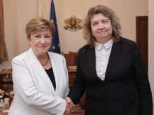Наталия Киселова пред Кристалина Георгиева: Подготвени и приети са всички важни документи, свързани с въвеждането на еврото