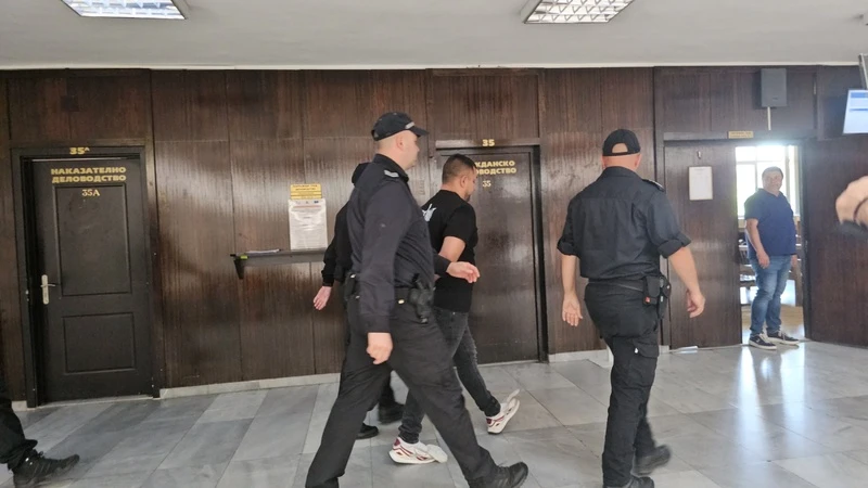 Домашен арест за симитличанина, ударил полицай в Благоевград