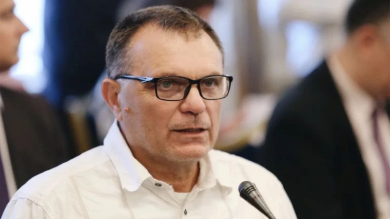 Момчил Дойчев: Достатъчно е предложението за въвеждане на 500% данък на всички, които търгуват с Русия, и войната ще приключи много бързо