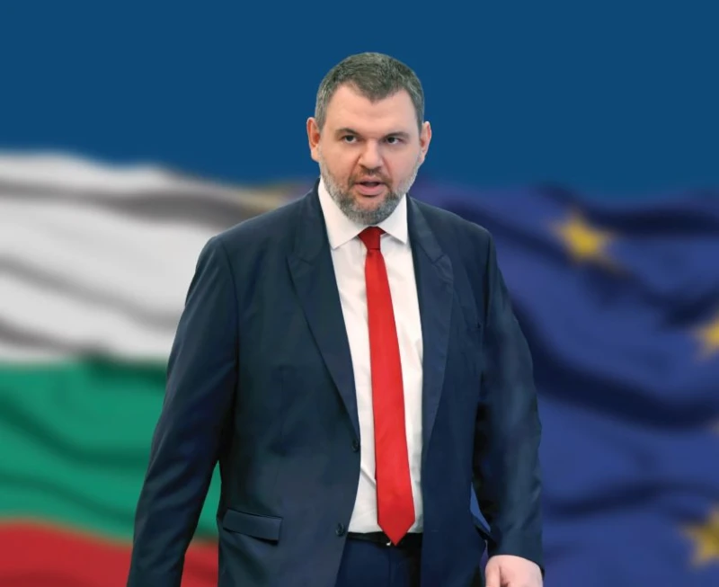 Делян Пеевски поиска свалянето на имунитетите на депутати от "Възраждане"