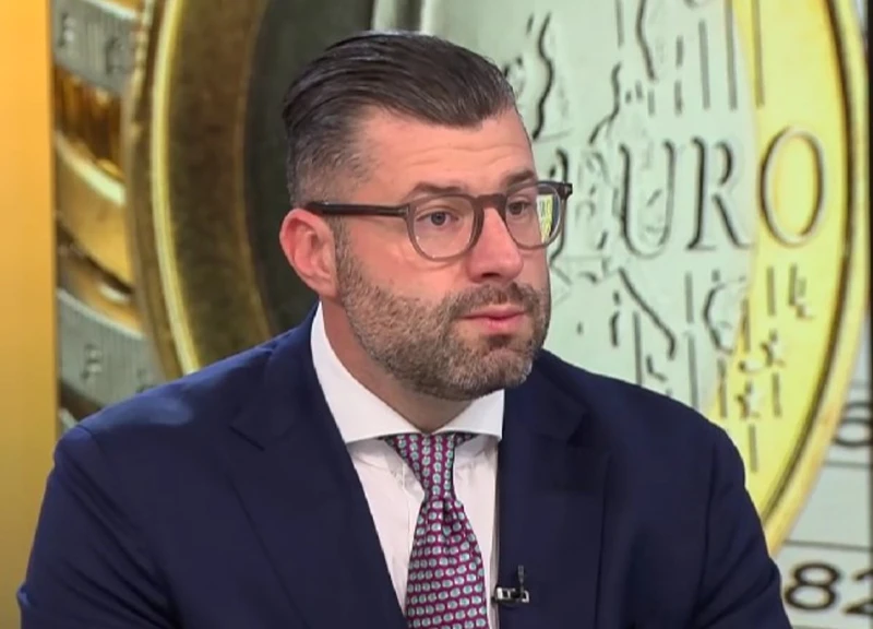 МФ: Работодателят е длъжен, когато се превалутира заплатата, тя да бъде закръглявана в полза на служителя