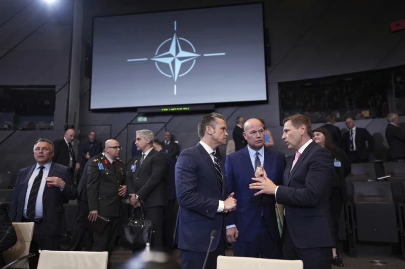 Министрите на отбраната се събират за срещата на върха на НАТО в Брюксел