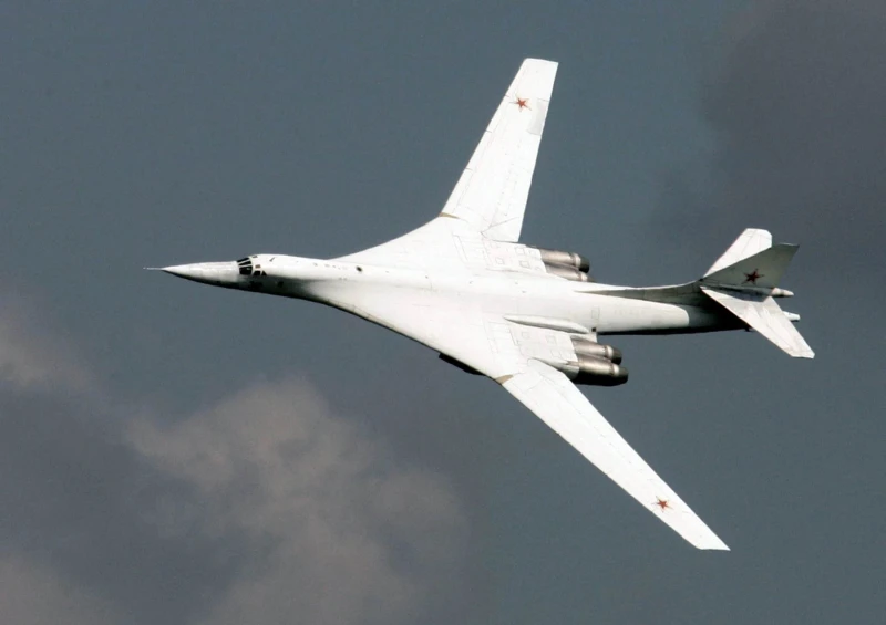 Defense Express: Русия започна да крие оцелелите си ракетоносци под крилото на САЩ