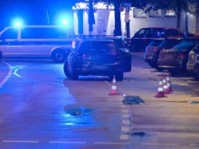 Българка нападна с нож двама души в Мюнхен, полицията я застреля