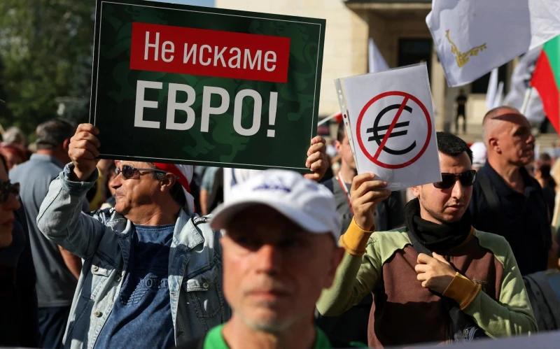The Telegraph: България може да срине еврото, страната е Гърция на ролкови кънки