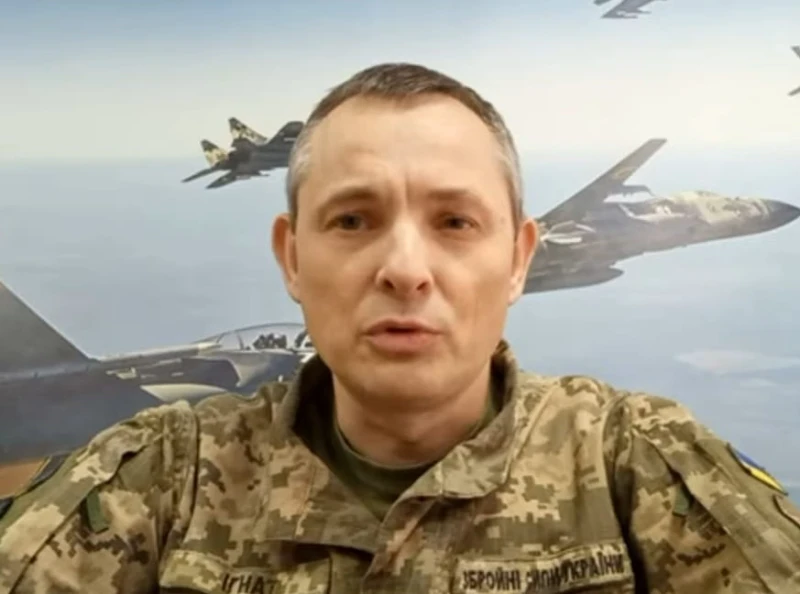 Игнат: Основната цел на руския нощен удар бе едно от военните летища на Украйна