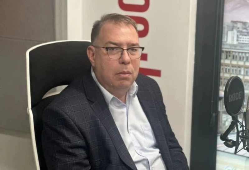 Доц. Михаил Груев за дарението на Иван Костов: Със сигурност това е един архив, през който по-късно ще бъде писана историята на българския преход
