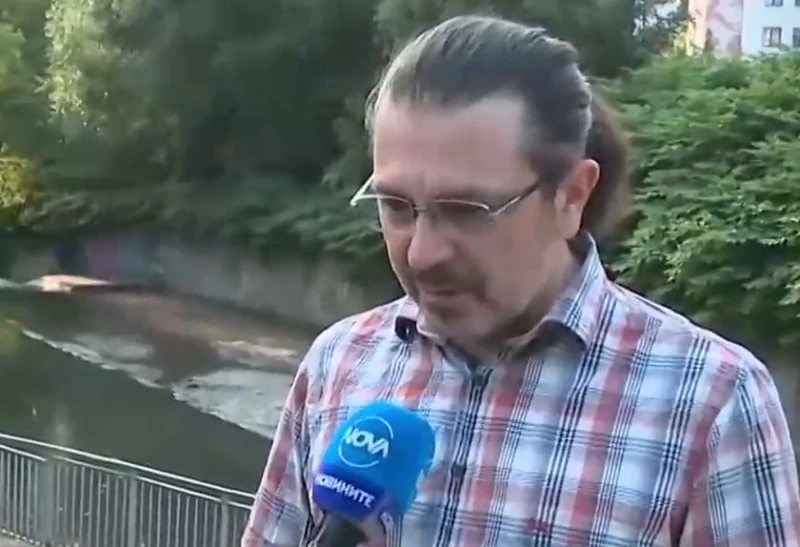 Столичанин за замърсяването на р. Новачица: Има някакви бълбукащи балончета. Поне около седмица мирише