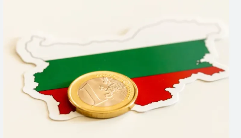 В едно от най-малките български села вече се сбогуват с лева