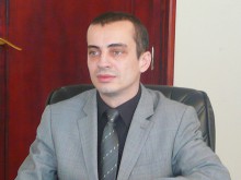 Зам.-министър Тодор Чобанов връчва наградата "Христо Г. Данов" 