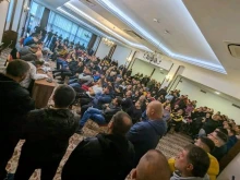 Сдружението: Преговорите вървят твърде бавно! Очакваме Зингаревич да върне акциите за 1 лев