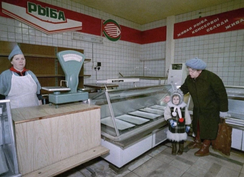 Животът по времето на социализма: Нямаше глад, но нямаше и избор