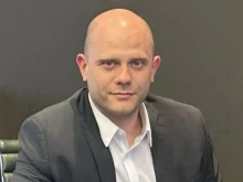Икономист: Надали има българин, който да не гледа в ступор как шоколадът става 5 лева, докато същият в Германия стои на 1,3 евро