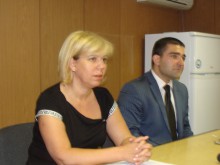 Правят кучешка площадка и разширяват улица в "Северен" 