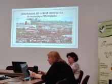Библиотеката и Математическата гимназия в Смолян отбелязаха съвместно 65 г. от обединения гард