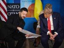 Зеленски представи на Тръмп доклад за ситуацията на фронта: Путин не печели войната