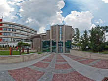 Повече от 60 доклада в Лятната научна сесия на Юридическия факултет на Варненския свободен университет