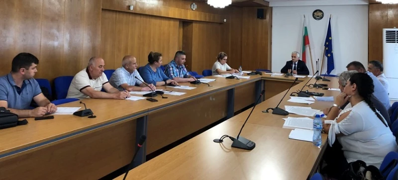 Областната комисия в Смолян обсъди и прие предложение за изменение на уредбата за обществения превоз на пътници