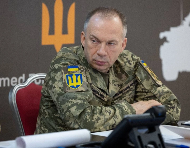 Сирски: ВСУ отблъскват ожесточени атаки в 4 направления, врагът се опитва да напредне и към Константиновка