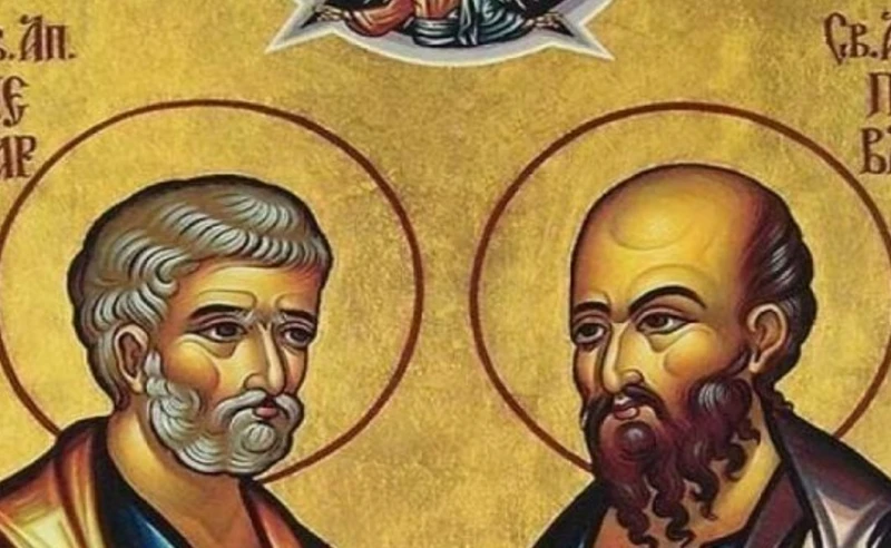 Петровден е! Хиляди имат повод да почерпят