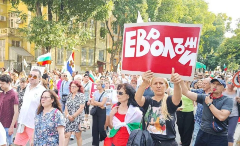 Какво притеснява варненци, които вчера излязоха на протест в морската столица?