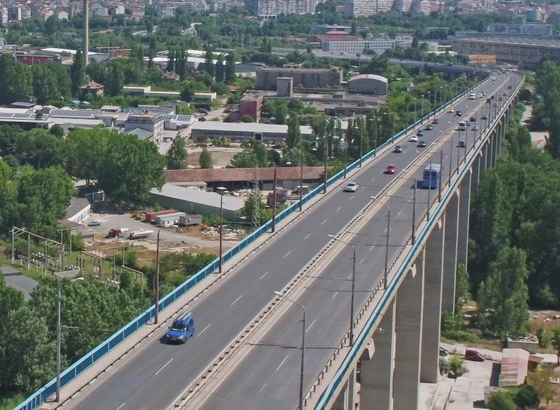 Случка на Аспарухов мост ядоса варненец: Станали сме бездушни!