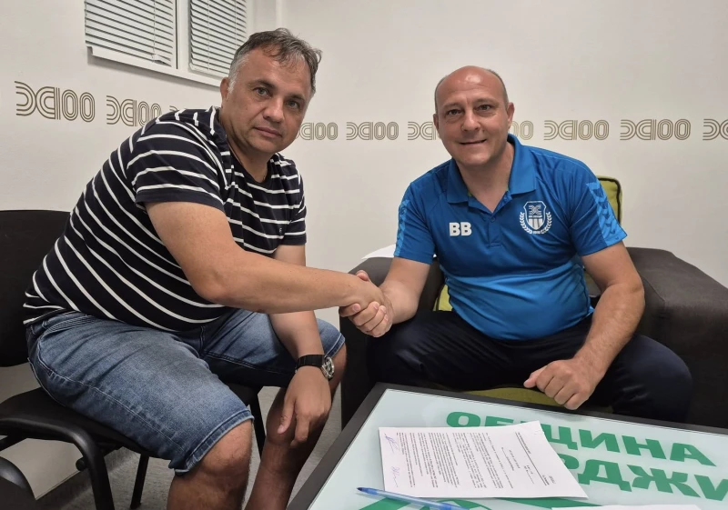 Николай Митов предприе позната авантюра