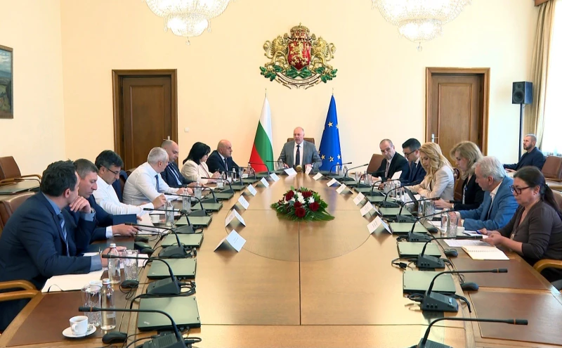 Докладваха на премиера хода на подготовката за приемане на еврото