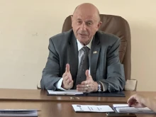 Иван Иванов е първият председател на Държавната агенция, който провежда лична среща, за да връчи решения по молби на бежанци