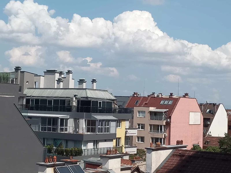 Докога ще поскъпват имотите в България?