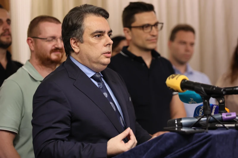 ПП иска управляващите и здравният министър да се разграничат от думите на Тошко Йорданов за заплатите на лекарите