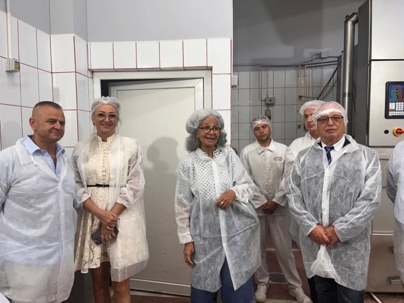 България и Румъния обсъдиха търговията с месо