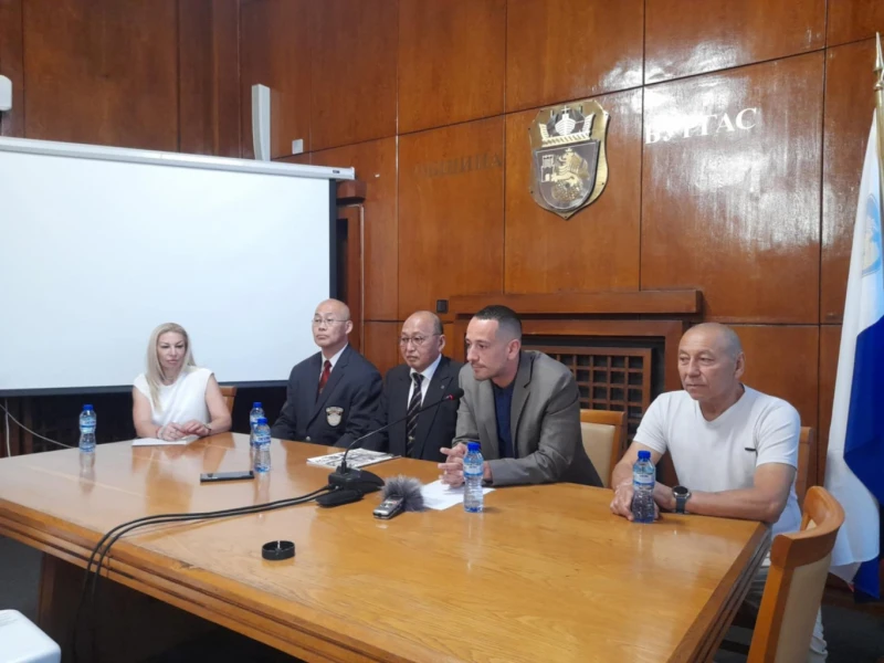 Бойци от 25 държави пристигат в Бургас за Световната купа по кудо