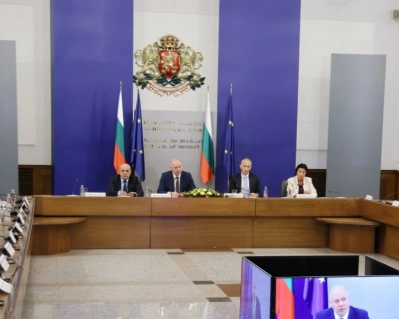 62 деца от Русенско са върнати в клас от началото на учебната година насам