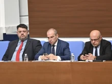 Цончо Ганев отнесе наказание от парламентарния шеф, след като нападна вицепремиер