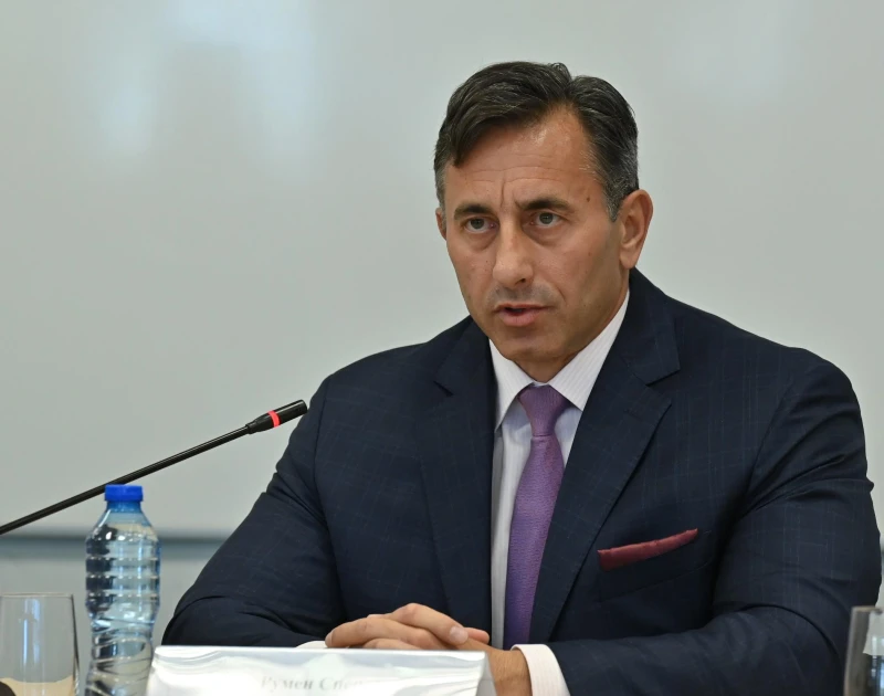 ����� �� ���: ���� 8 ������ ������ �� �������� ������� �� � � � ����, � � ����