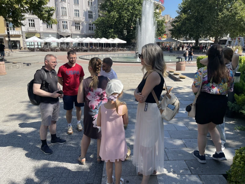 След шоковото поскъпване на таксите, студентка на протеста в Пловдив: Ползват ни за касичка