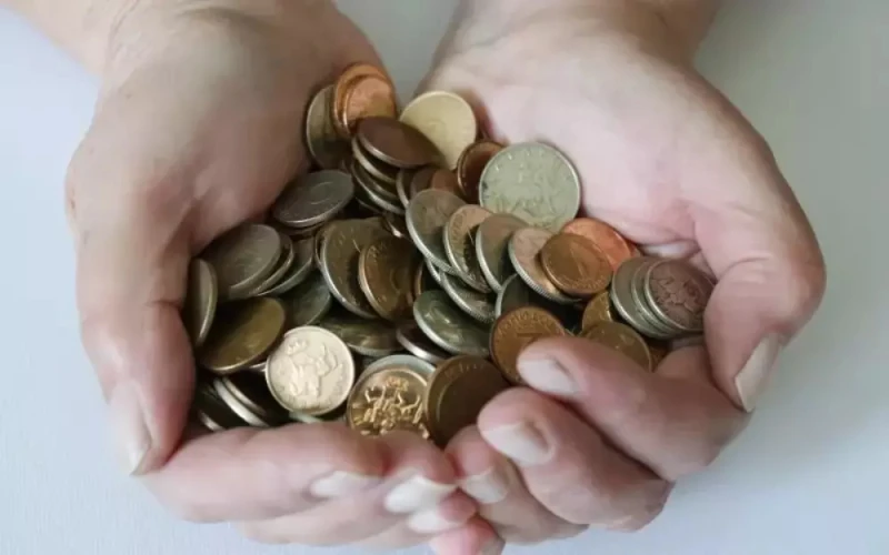 Търговецът може да откаже да приема повече от 50 броя монети в левове при една трансакция с купувача