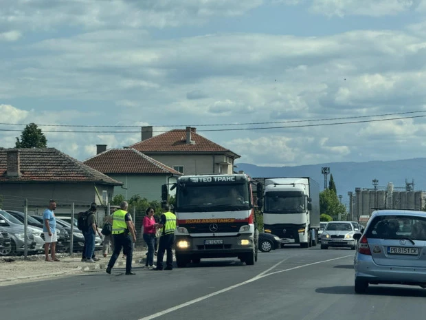 Катастрофа на пътя Пловдив - Карлово, моторист с лош късмет