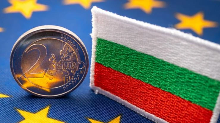 Официално ЕП одобри влизането на България в еврозоната